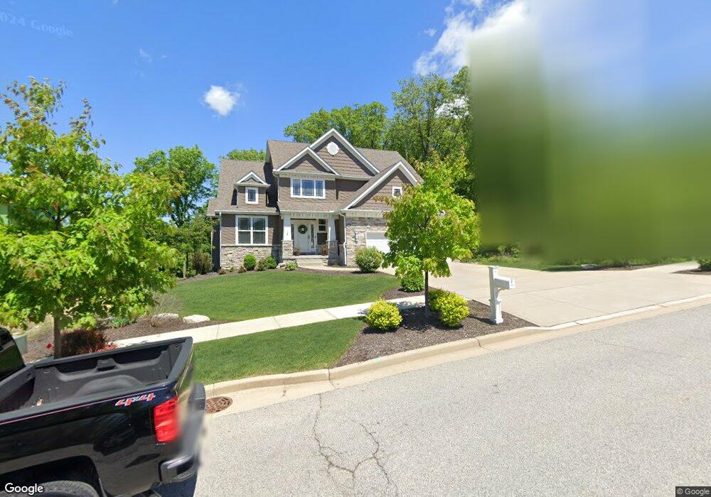 816 Shannon Dr, Crown Point, IN 46307 - photo 1