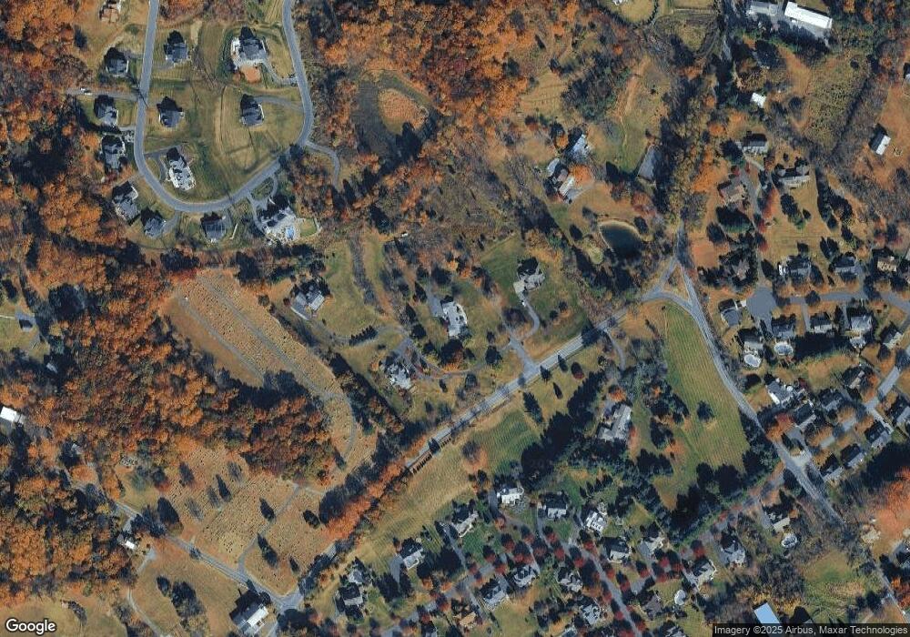 5061 Blue Church Rd, Coopersburg, PA 18036 - photo 1