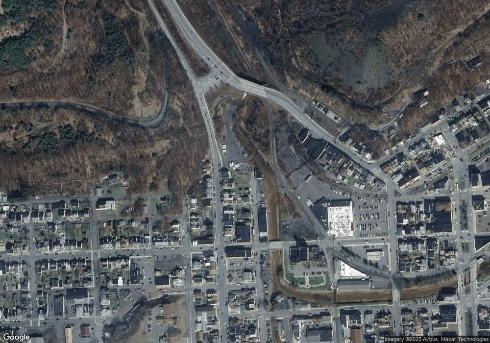 626 N 3rd St, Shamokin, PA 17872 - photo 1