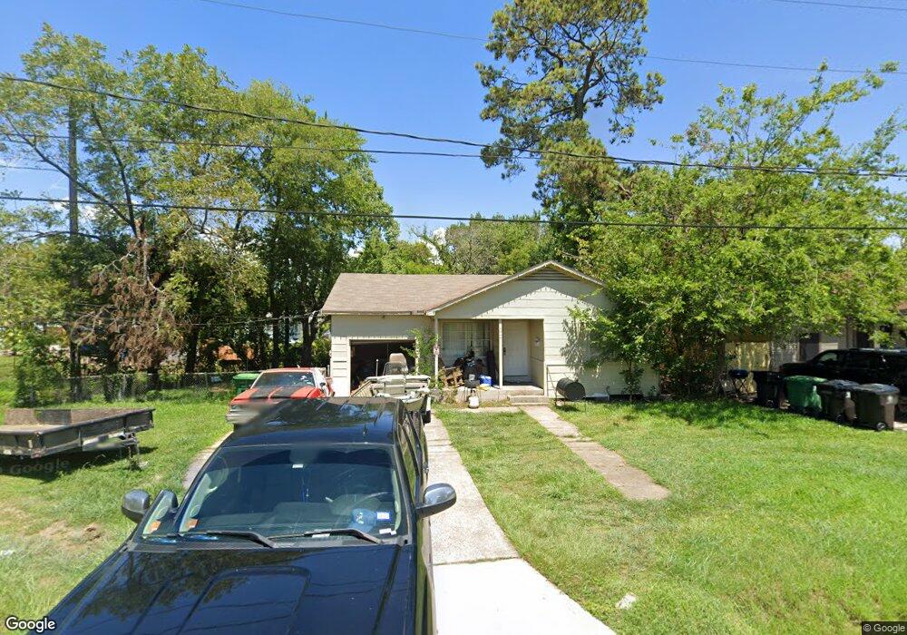 909 Cimarron St, Houston, TX 77015 - photo 1