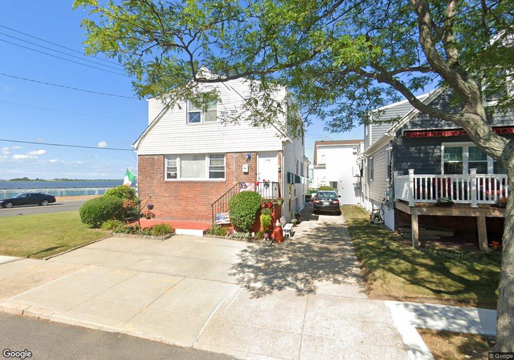 440 Beach 120th St, Rockaway Park, NY 11694 - photo 1