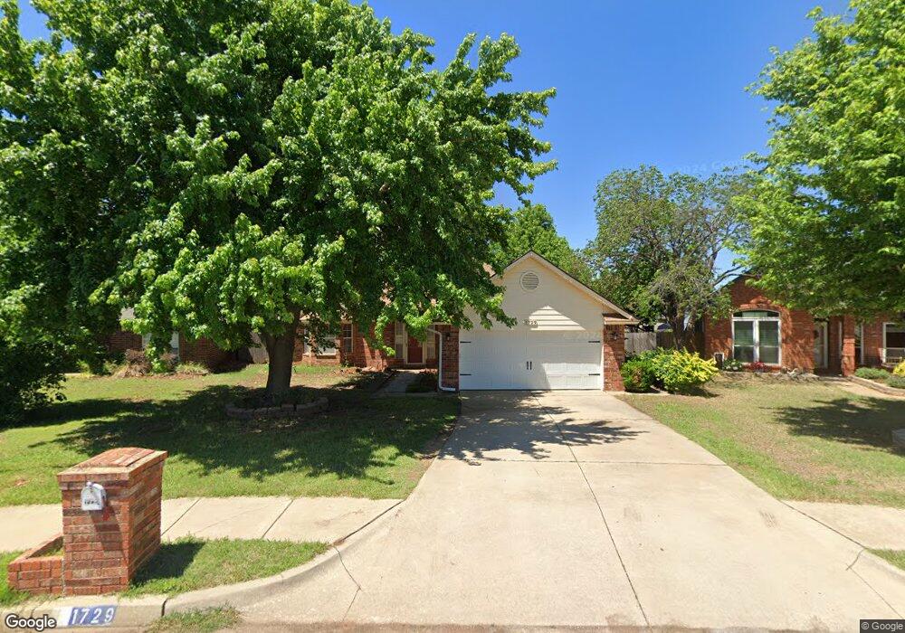 1729 Louis Scott St, Edmond, OK 73003 - photo 1