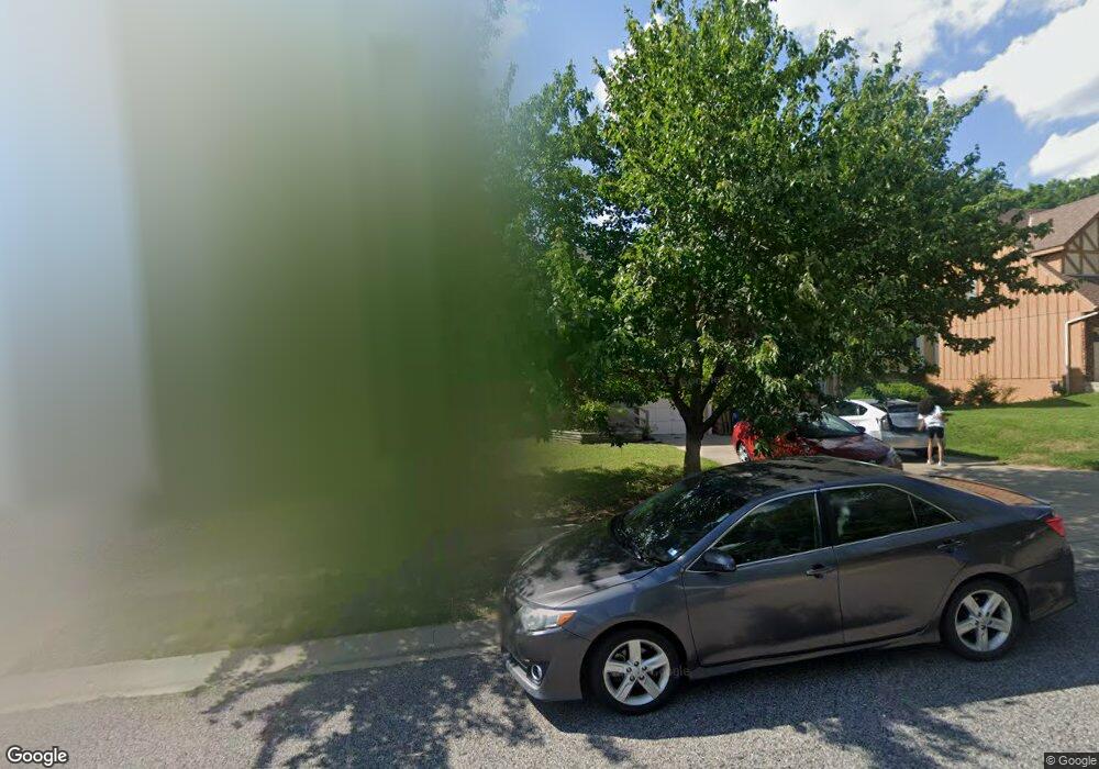 8808 Gallery St, Lenexa, KS 66215 - photo 1