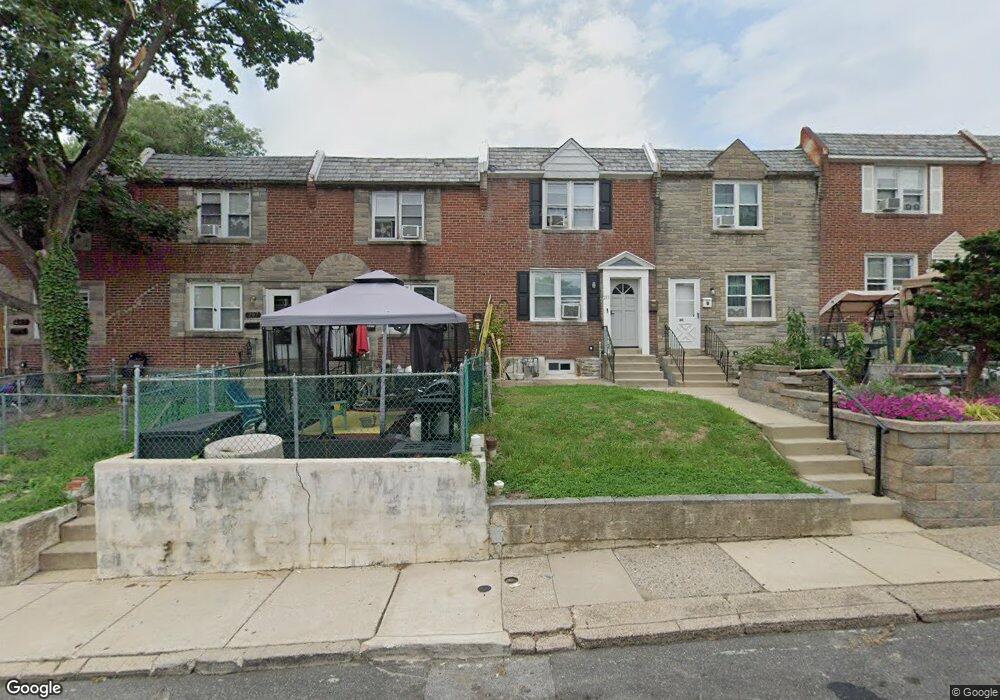 209 Golf Rd, Darby, PA 19023 - photo 1