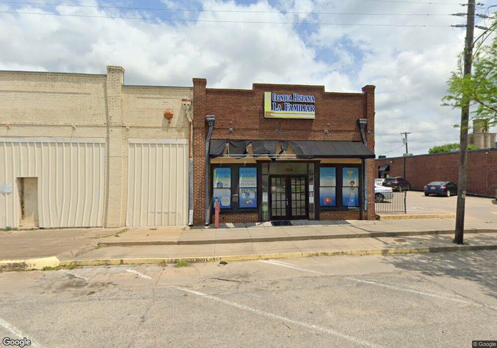 104 NE Main St, Ennis, TX 75119 - photo 1