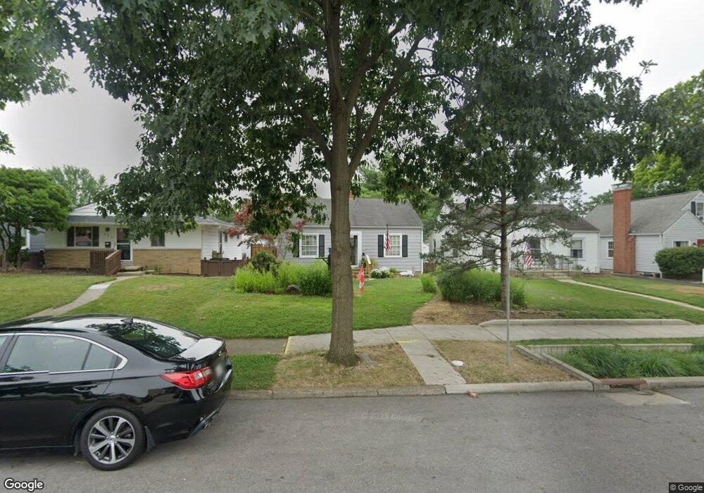 651 E Royal Forest Blvd, Columbus, OH 43214 - photo 1