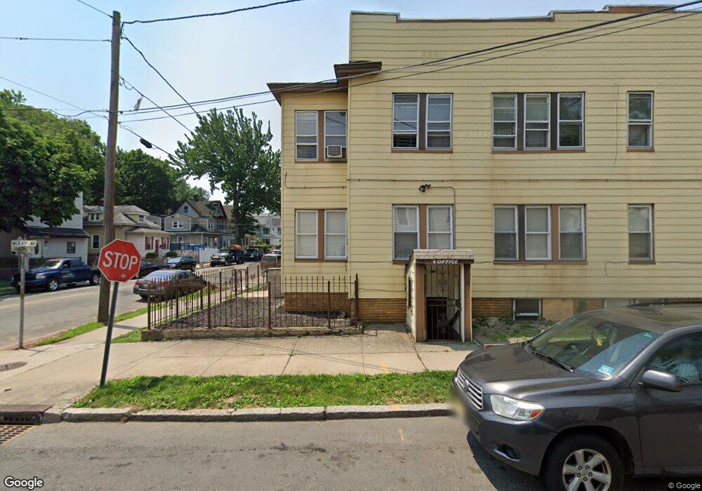 293 Sanford St A (Ll), East Orange City, NJ 07018 - photo 1