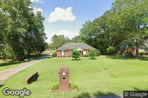 2310 W Alberson Dr, Albany, GA 31721
