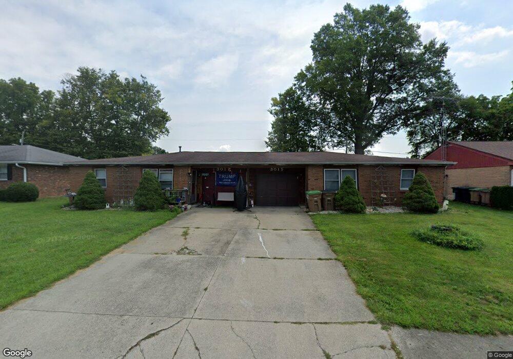 3015 Wedgewood Dr, Columbus, IN 47203 - photo 1