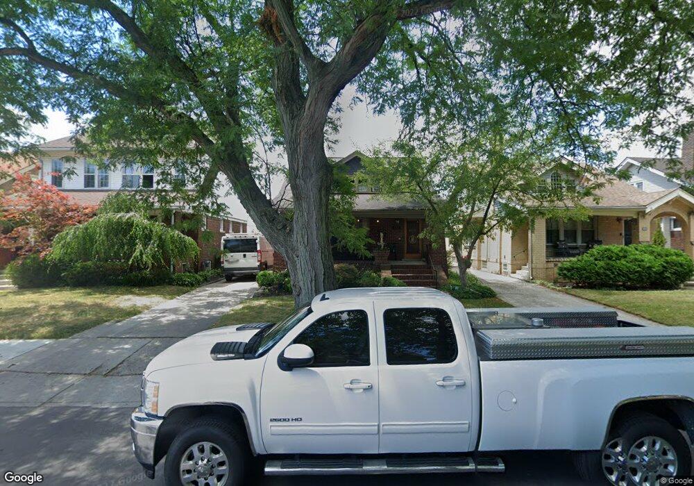 1327 Nottingham Rd, Grosse Pointe Park, MI 48230 - photo 1