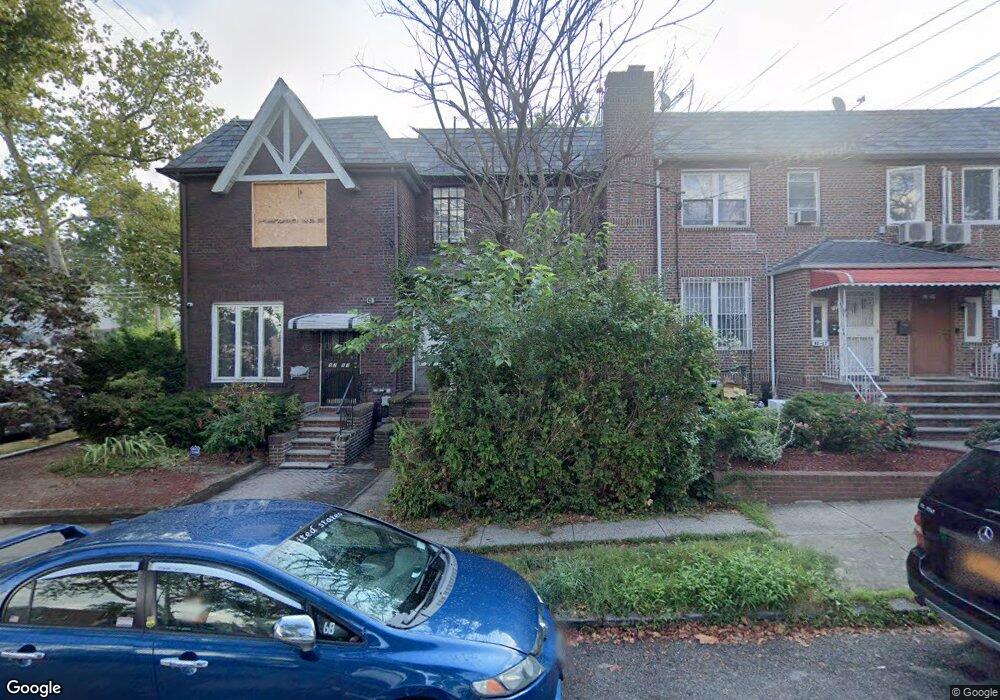 8255 165th St, Jamaica, NY 11432 - photo 1