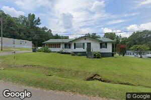 139 Asbell St, Irwinton, GA 31042