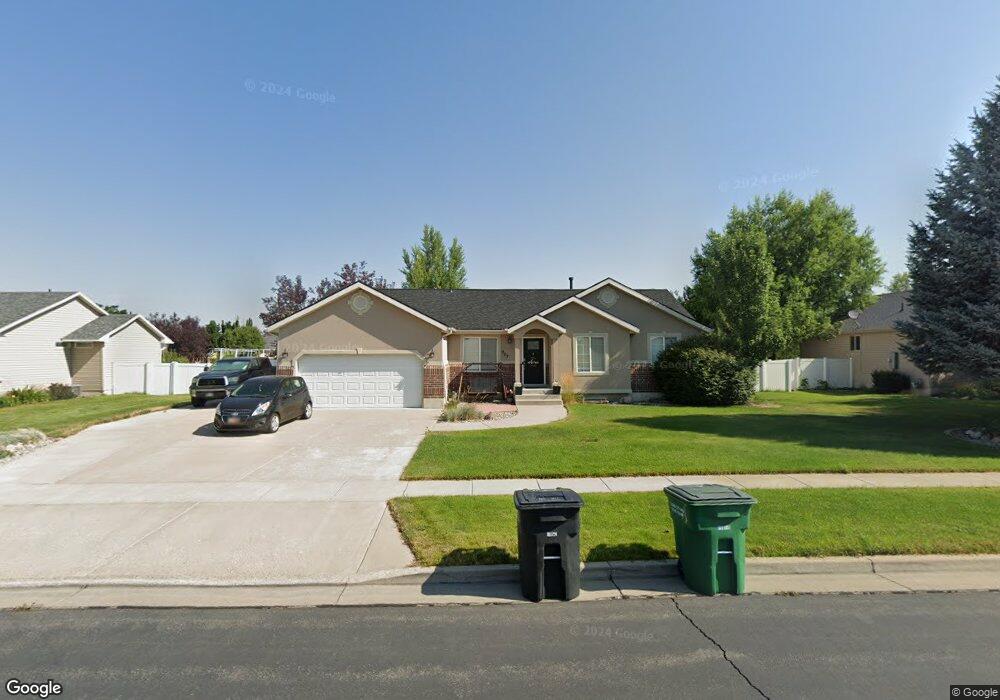 907 W 2880 S, Logan, UT 84321 - photo 1