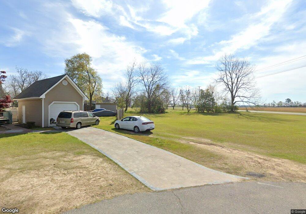 102 Harper Ct, Fitzgerald, GA 31750 - photo 1