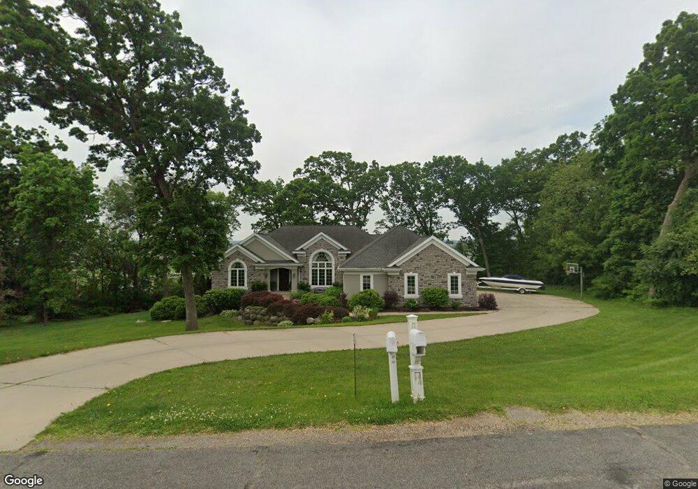 4890 Highwood Cir, Middleton, WI 53562 - photo 1