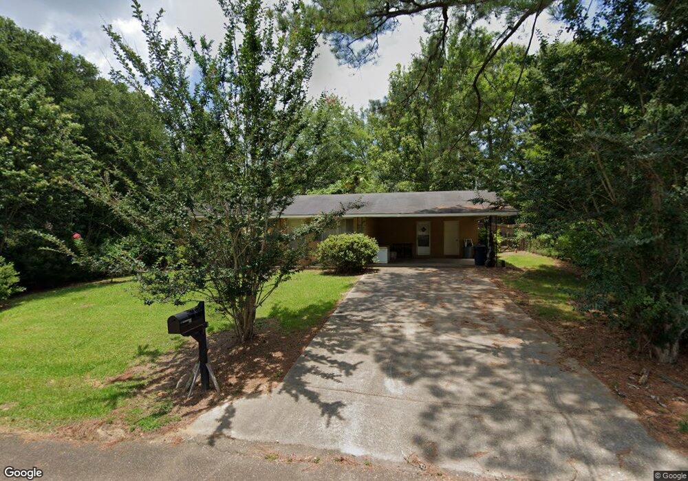 1005 Pecan Ln, Tylertown, MS 39667 - photo 1