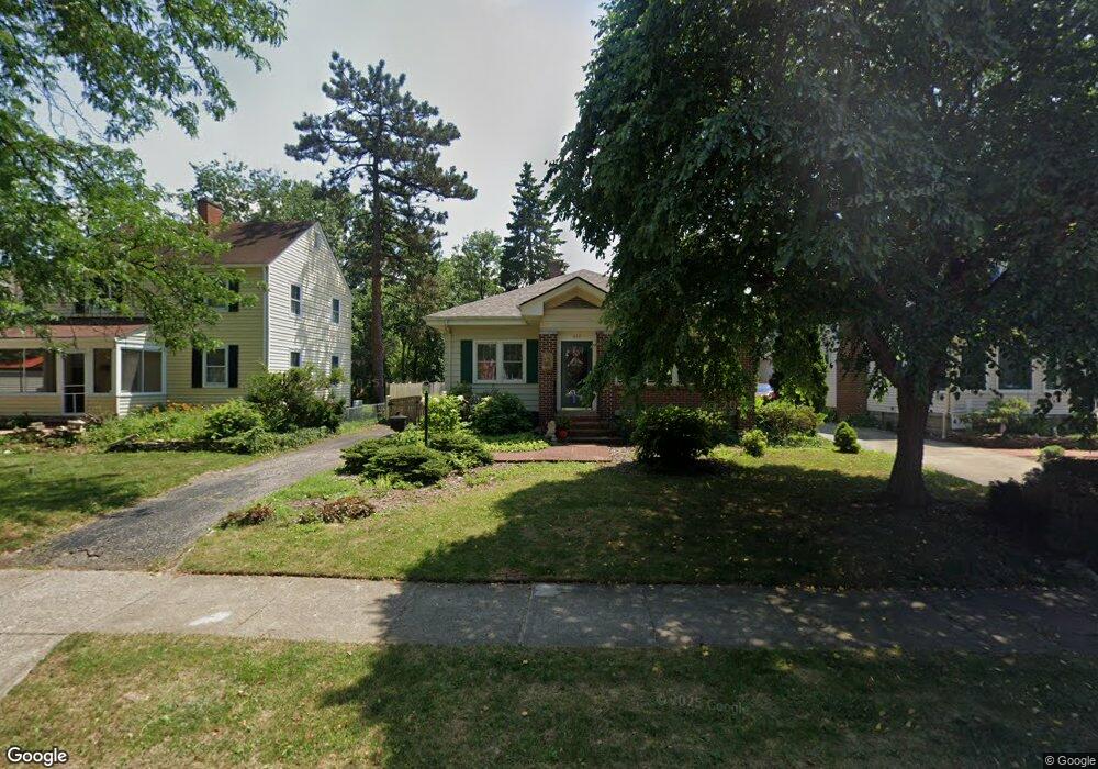 445 E Dunedin Rd, Columbus, OH 43214 - photo 1