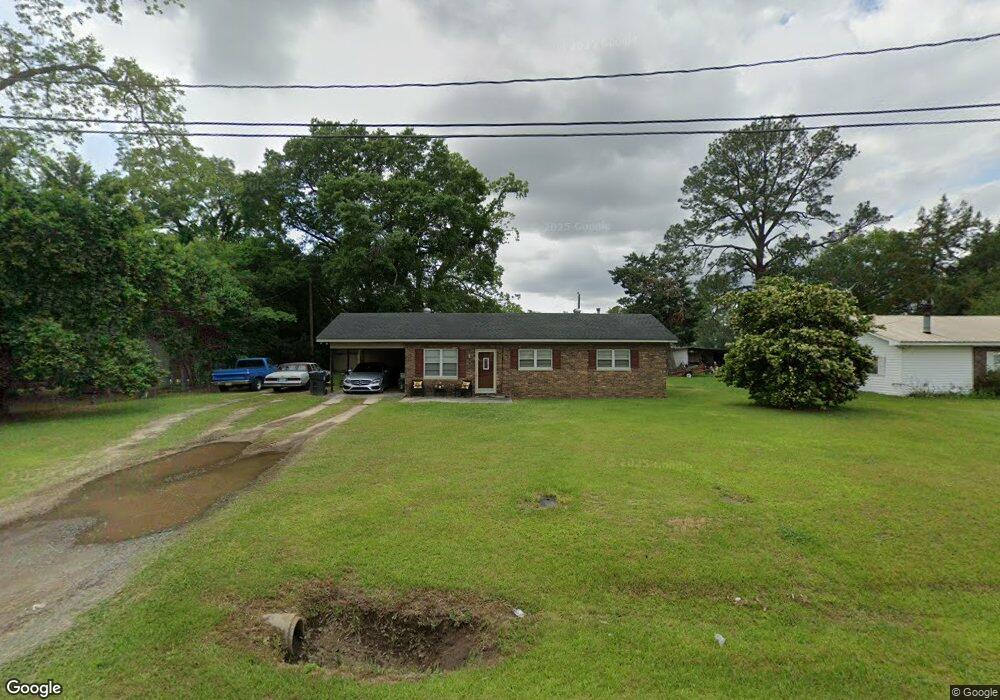 104 Luke Ct, Fitzgerald, GA 31750 - photo 1