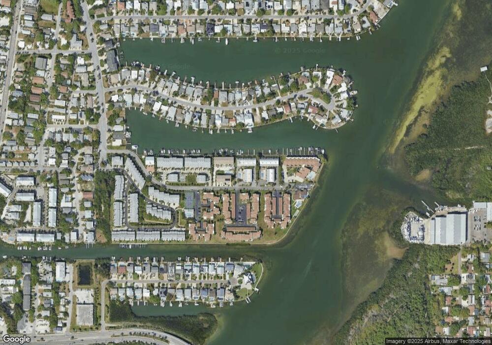 318 Windrush Blvd unit 5, Indian Rocks Beach, FL 33785 - photo 1