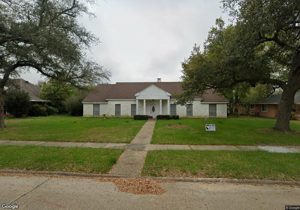 1828 20th St, Lake Charles, LA 70601 - photo 1