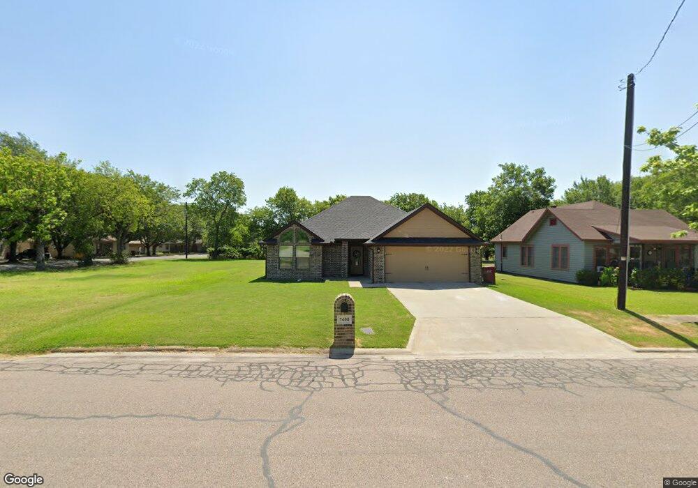 1408 Franklin Ave, Bonham, TX 75418 - photo 1