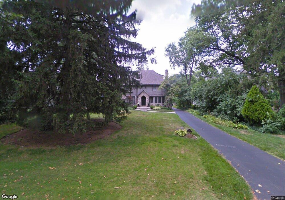 197 Preston Rd, Columbus, OH 43209 - photo 1