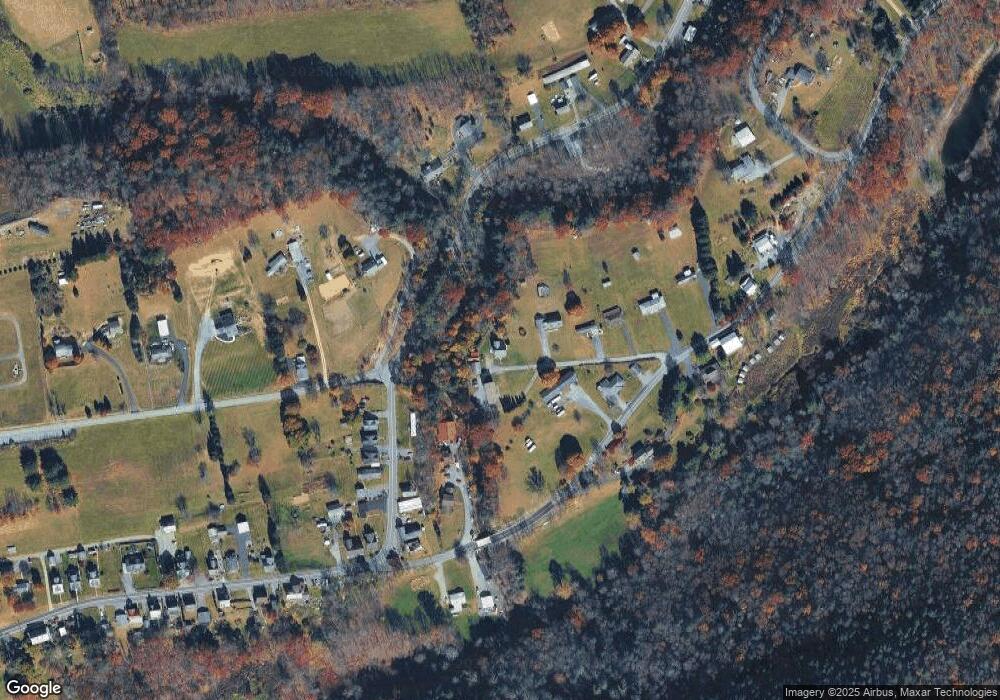 120 Balliet Ct, Saylorsburg, PA 18353 - photo 1