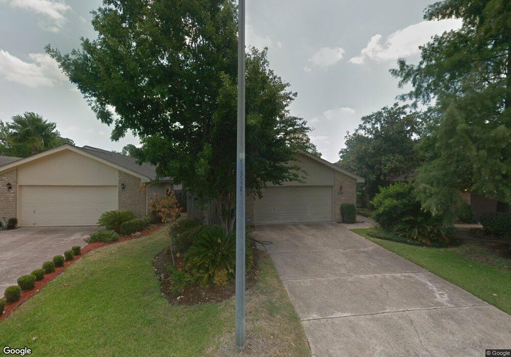 7742 Green Lawn Dr, Houston, TX 77088 - photo 1