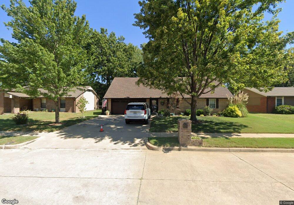 2913 S Ash Ave, Broken Arrow, OK 74012 - photo 1