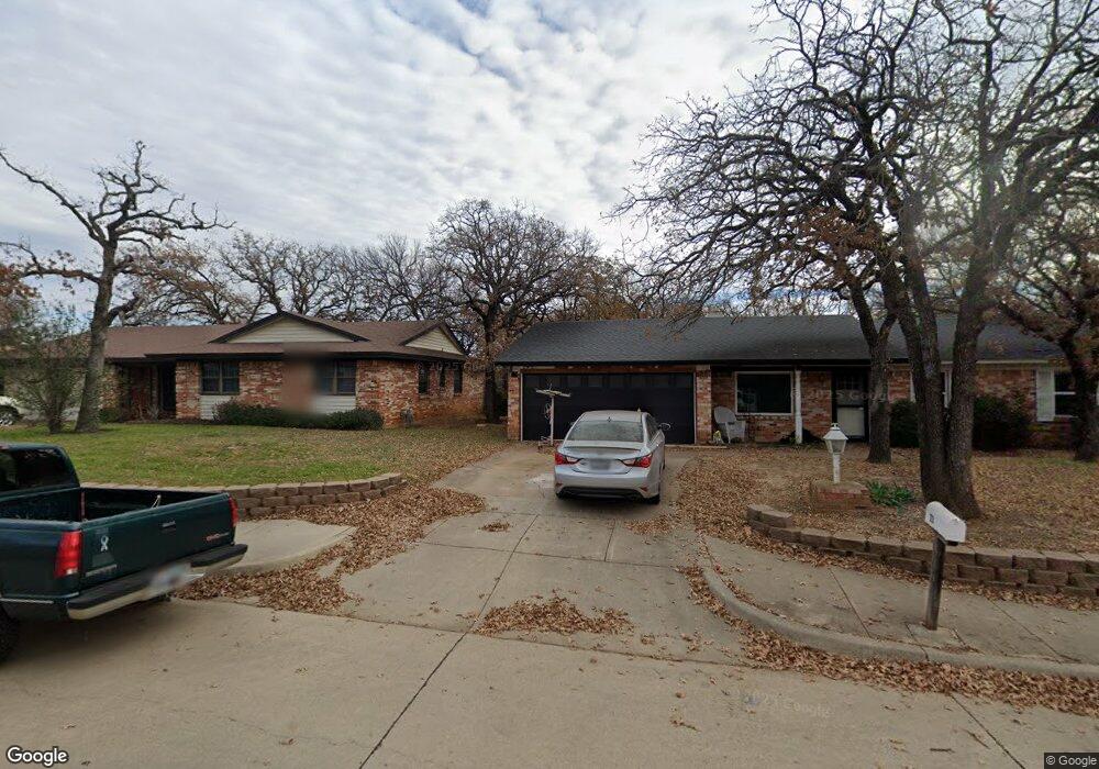 73 Stonegate Dr, Bedford, TX 76022 - photo 1