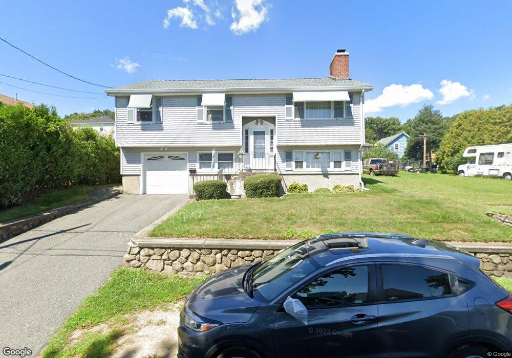 213 Fairfield Ave, Woonsocket, RI 02895 - photo 1
