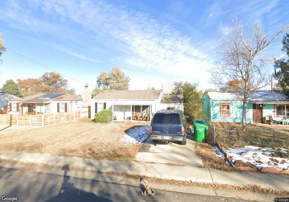 2040 Geneva St, Aurora, CO 80010 - photo 1