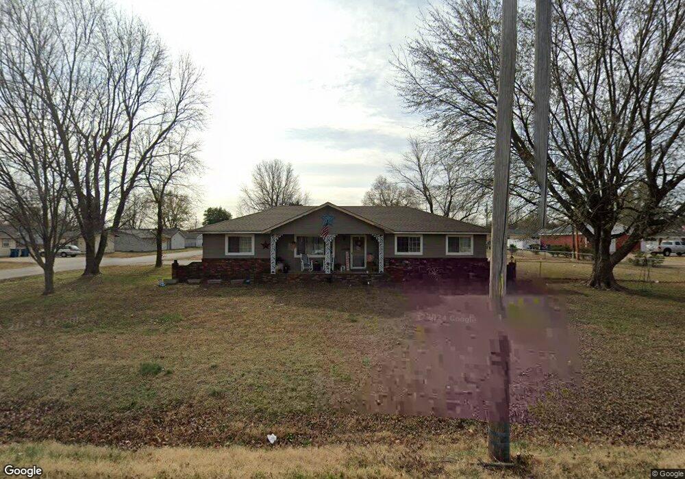 808 Pennell St, Carl Junction, MO 64834 - photo 1