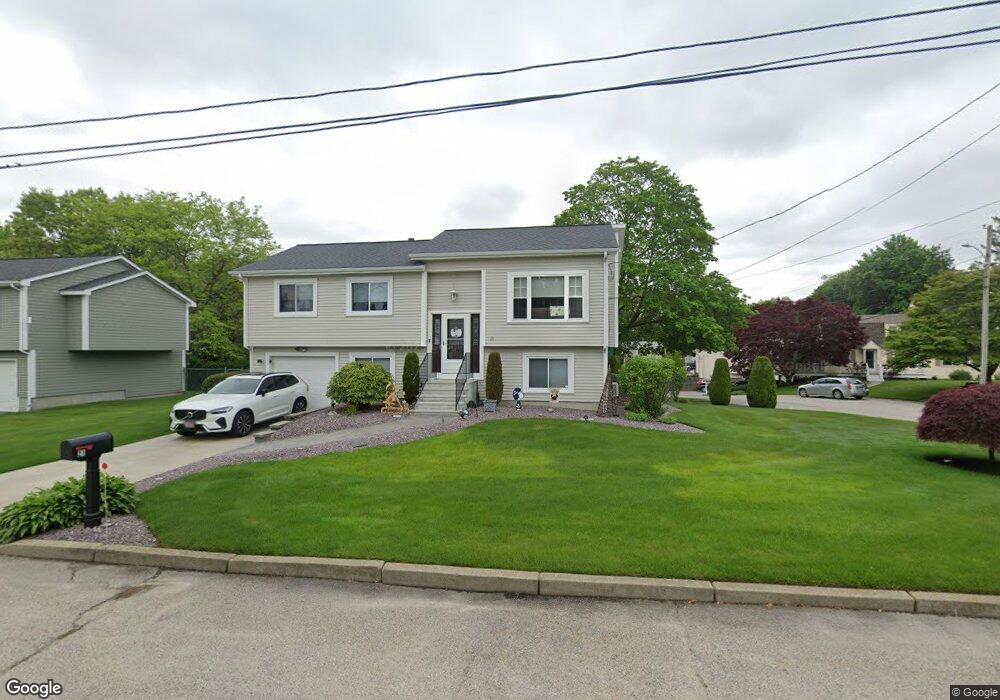 21 Arrow Way, Cranston, RI 02921 - photo 1