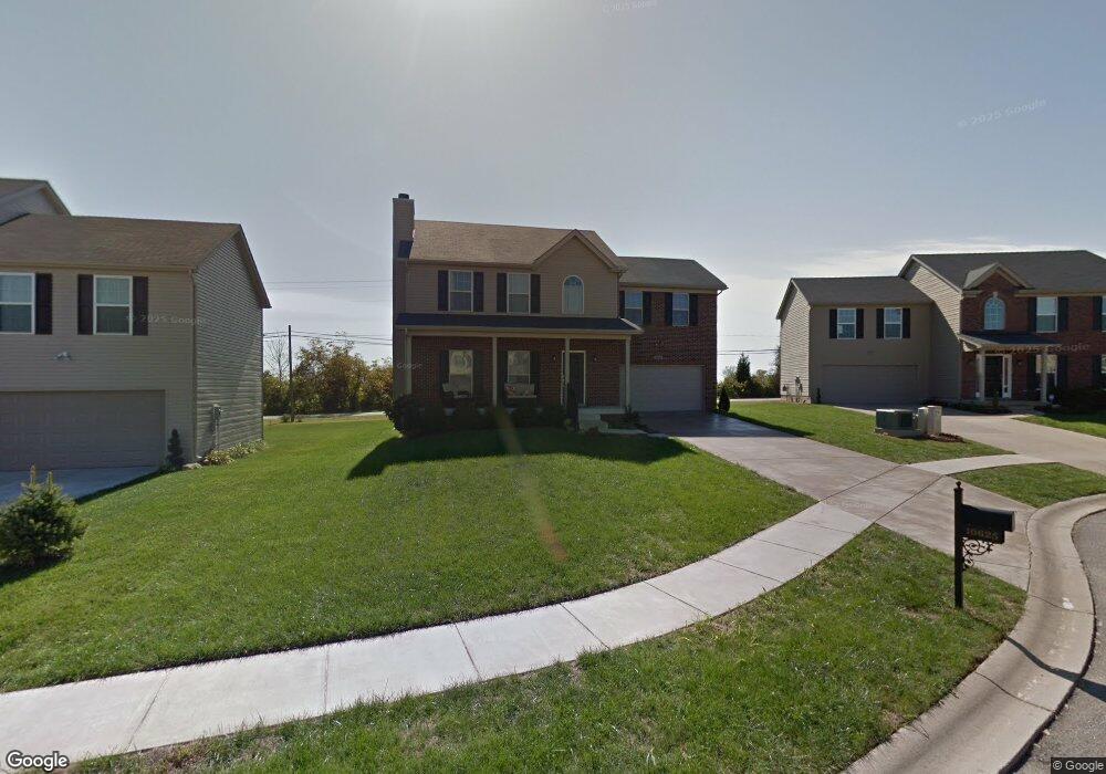 10625 Brookchase Ct, Louisville, KY 40228 - photo 1