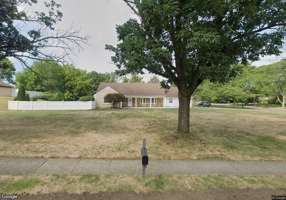 2 Varnum Ln, Manalapan, NJ 07726 - photo 1