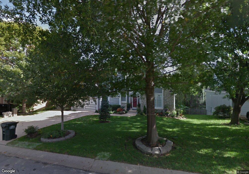 7625 Widmer Rd, Shawnee, KS 66216 - photo 1