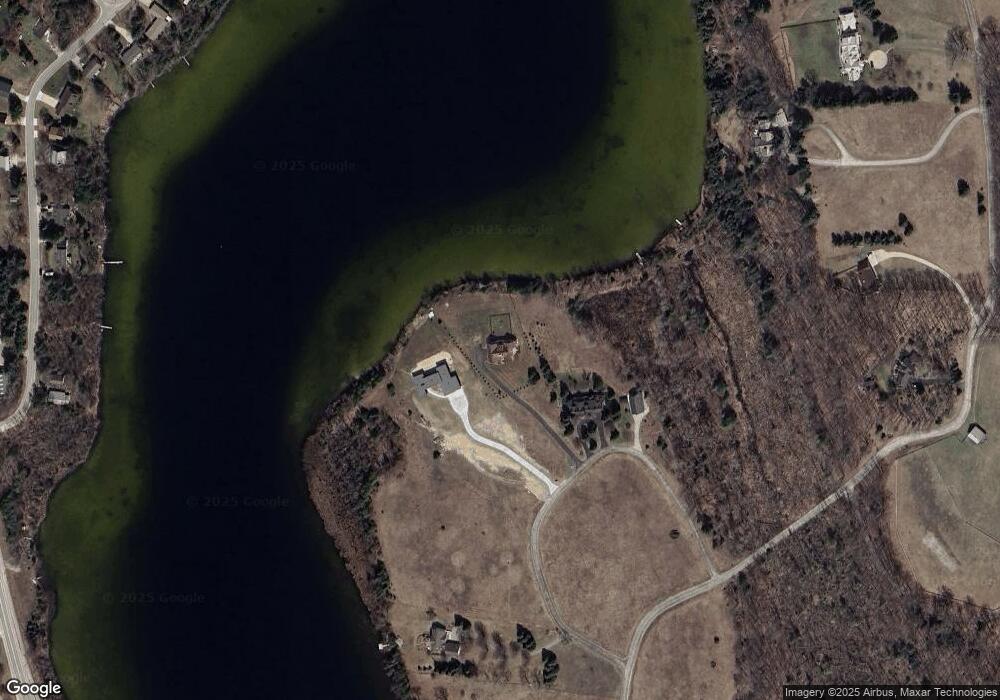 7919 Eagle Nest Cir, Charlevoix, MI 49720 - photo 1