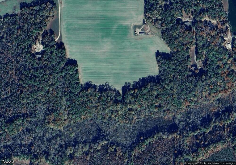 21246 Frog Level Rd, Ruther Glen, VA 22546 - photo 1