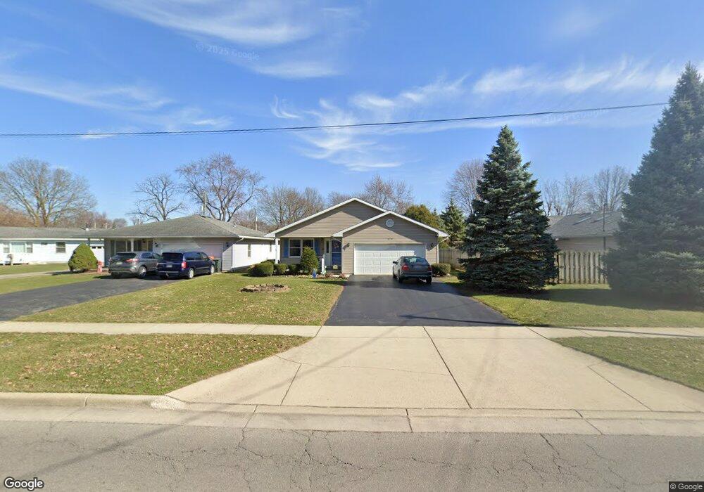 1013 Crystal Ave, Findlay, OH 45840 - photo 1