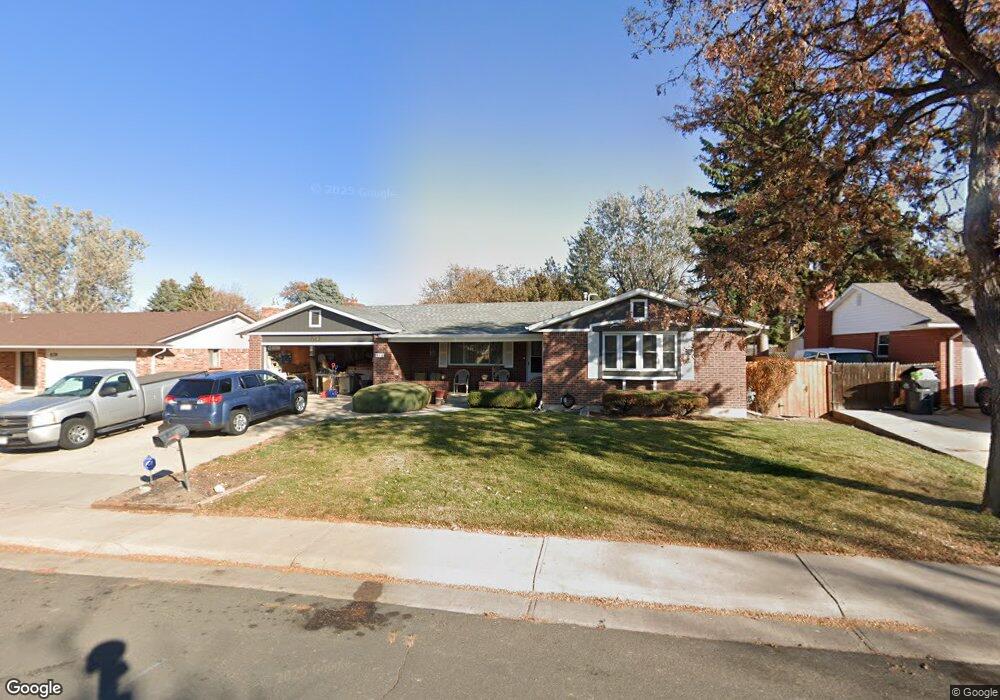 682 S Oswego Ct, Aurora, CO 80012 - photo 1