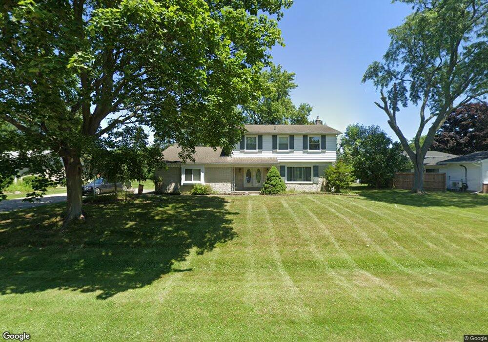 6775 Tamerlane Dr, West Bloomfield, MI 48322 - photo 1