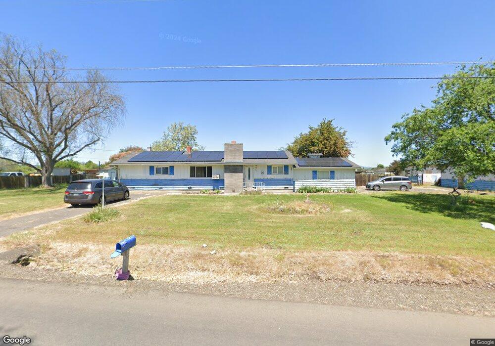 2285 Fowler Ln, Central Point, OR 97502 - photo 1