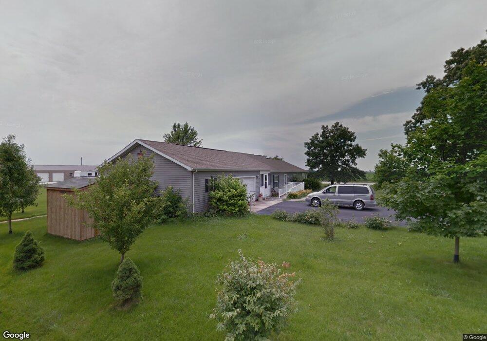 840 S Main St, Virginia, IL 62691 - photo 1