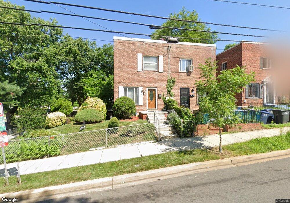 5724 Southern Ave SE, Washington, DC 20019 - photo 1