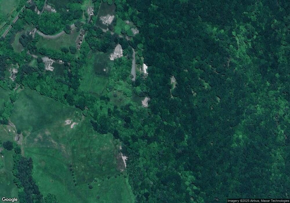 57 E Hill Rd, Woodbury, CT 06798 - photo 1