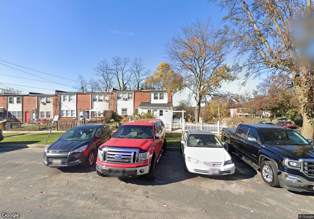 3162 Shiloh Ct, Halethorpe, MD 21227 - photo 1