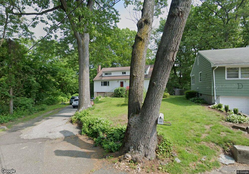 385 Holland Rd, Bridgeport, CT 06610 - photo 1