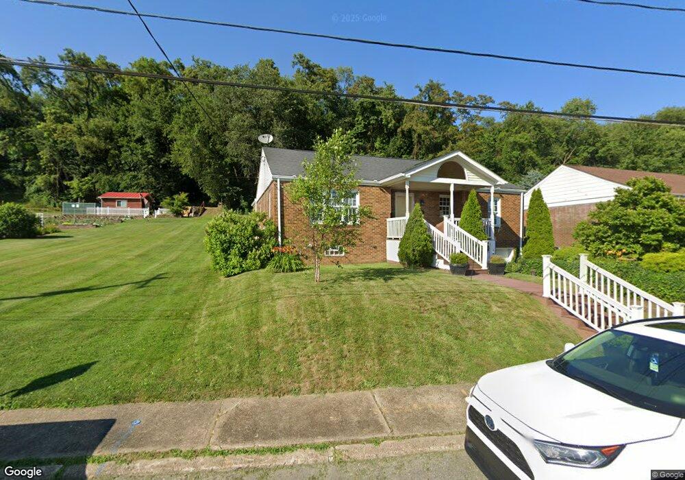 1221 Virginia Ave, Midland, PA 15059 - photo 1