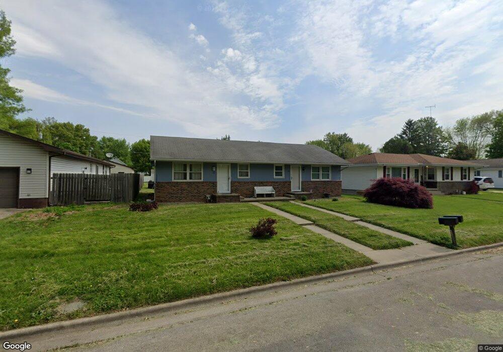 414 Frorer Ave, Lincoln, IL 62656 - photo 1